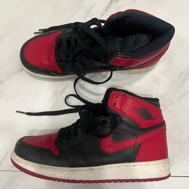 조던1 미드브레드 235