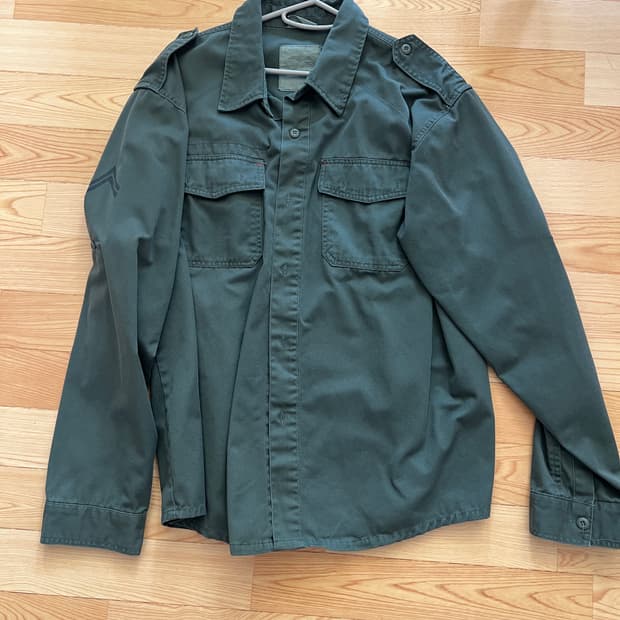 로스코 밀러티리 셔츠