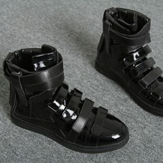 디올 벨크로 하이탑 42사이즈 구해요