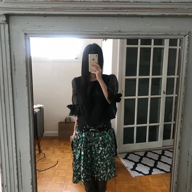 vintage puff blouse