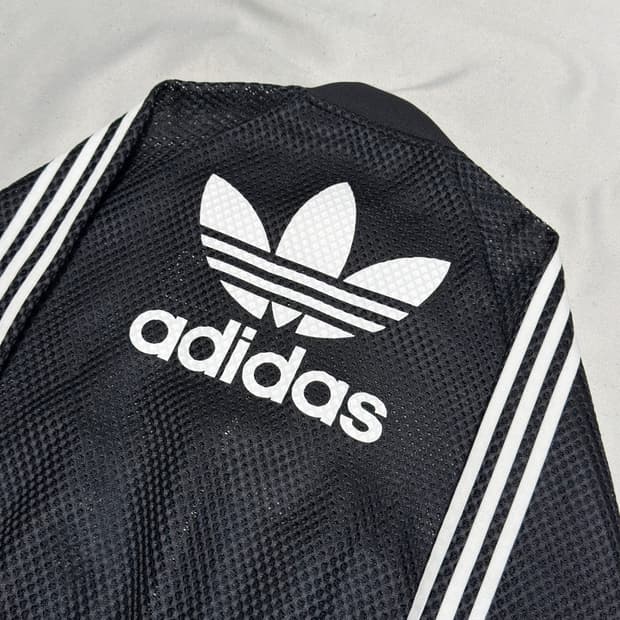 85 아디다스 시스루 트랙탑