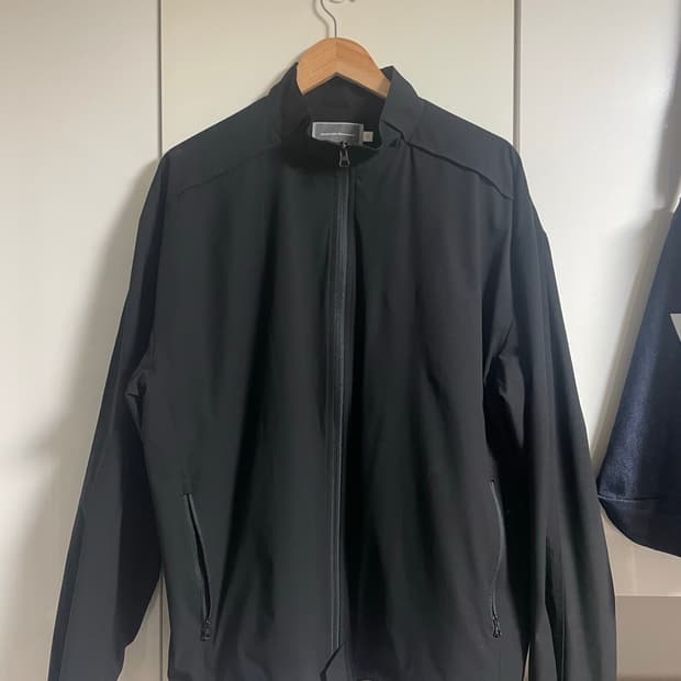 월스와일무브먼트 츠통령 바람막이 xl