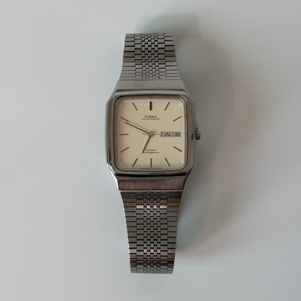 1990s Forma Cream Dial Square Quartz