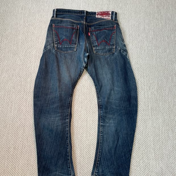 에드윈 엔지니어드 커브드 데님팬츠 