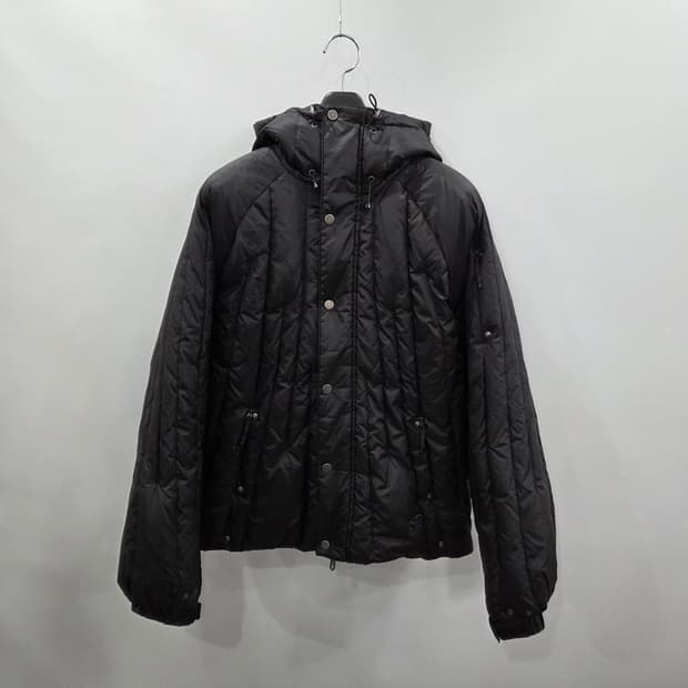 트래블 스티치 다운 후드패딩 블랙 M