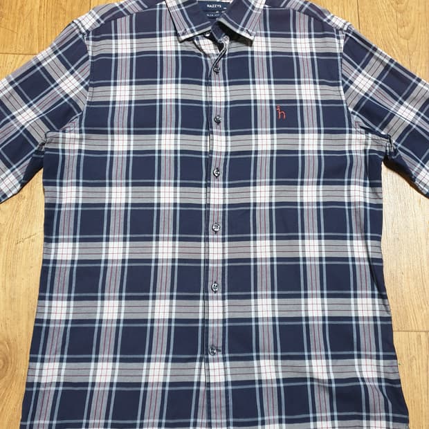 1187 헤지스 체크 남방셔츠 100 사이즈입니다