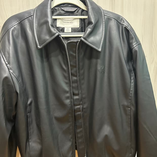 캘빈 클라인 여성 폭소레더 봄버자켓 s