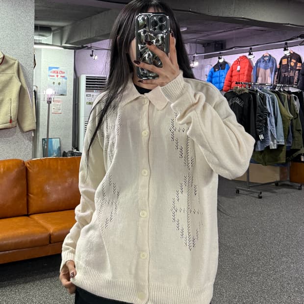 토니웩 패턴 카라 니트 가디건 B4359