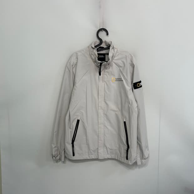 내셔널지오그래픽 남성 바람막이 100