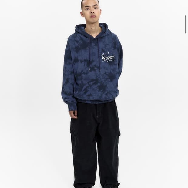 yeseyesee 타이다이 후디