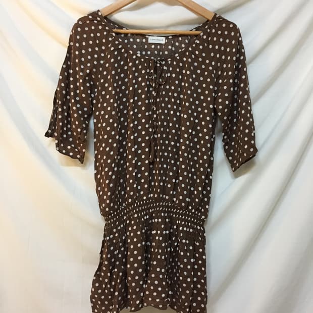 도트 브라운 블라우스