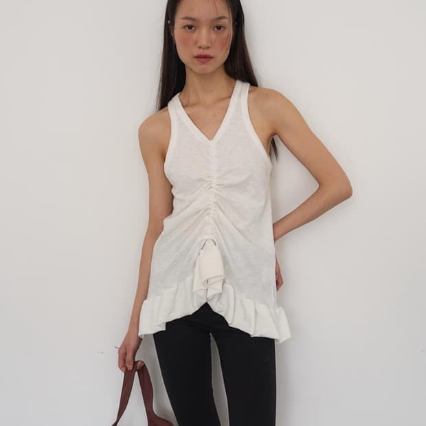 아우어솔티 Easy Layered Sleeveless 슬리브리스