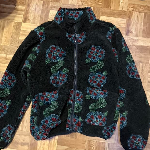 스투시 플라워 패턴 플리스 자켓 블랙