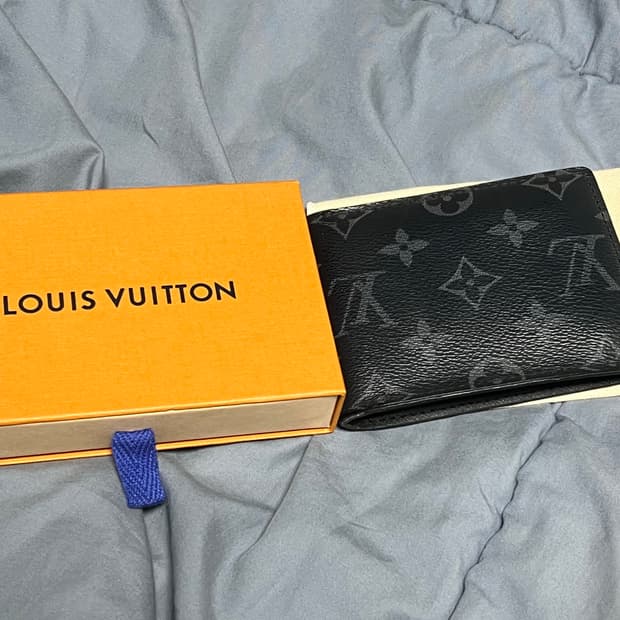 루이비통 이클립스 반지갑
