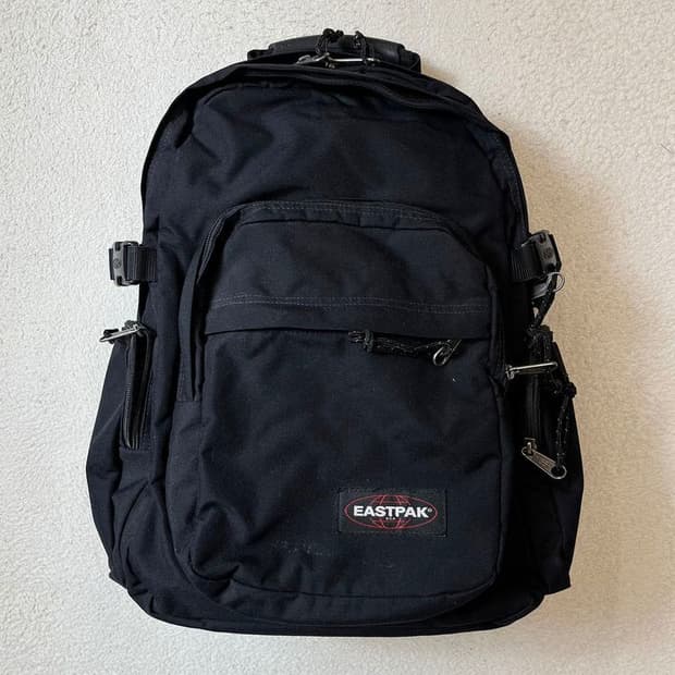 이스트팩 18ss 사이드바이더 백팩 A1813