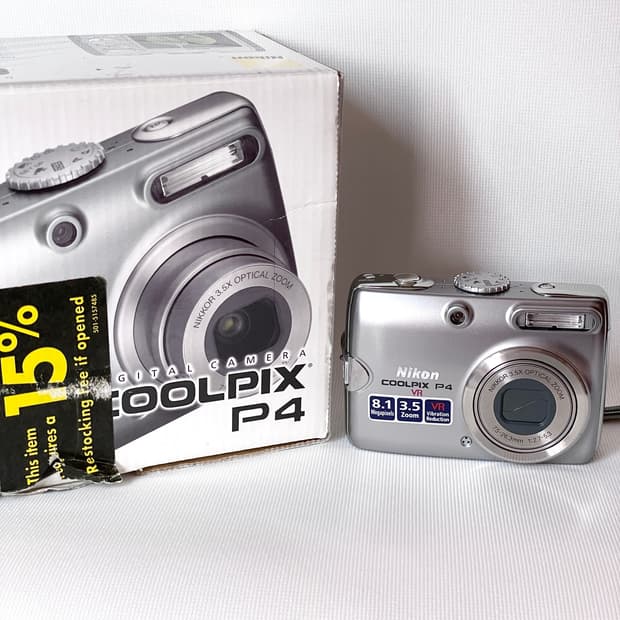(풀박스)니콘 쿨픽스 p4 nikon coolpix p4