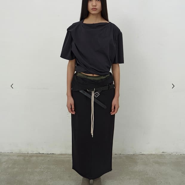 LCDC Twisted cropped top