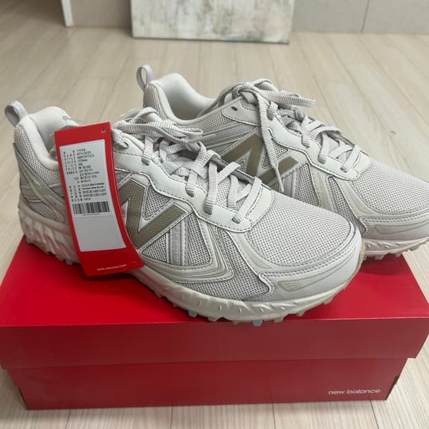 뉴발란스 MT410 운동화 280 베이지 새제품