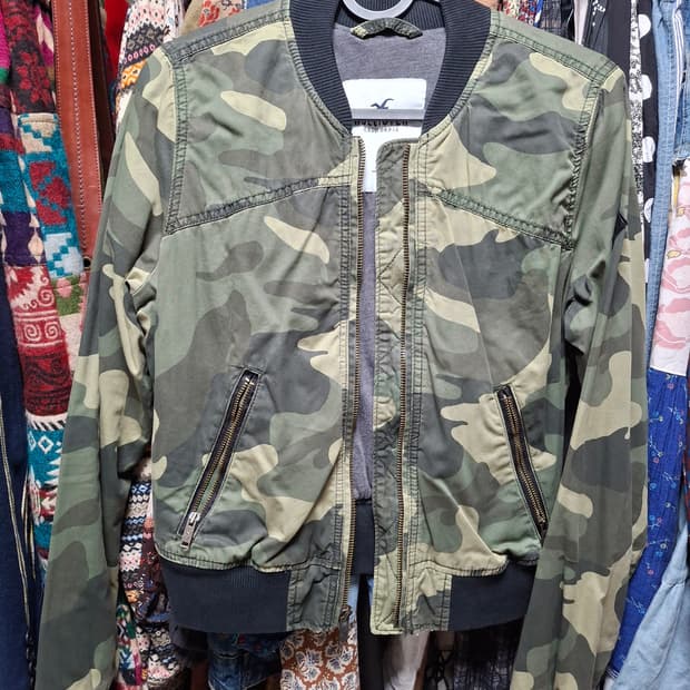 (마지막특가) 홀리스터 키모플라주 자켓 점퍼