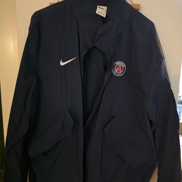 파리 생제르맹 윈드브레이커