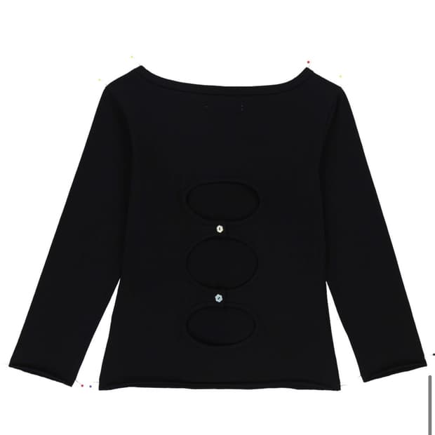BACK CIRCLE CAPRI SLEEVES BLACK