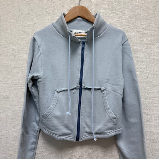 새상품 / 밀크 집업 