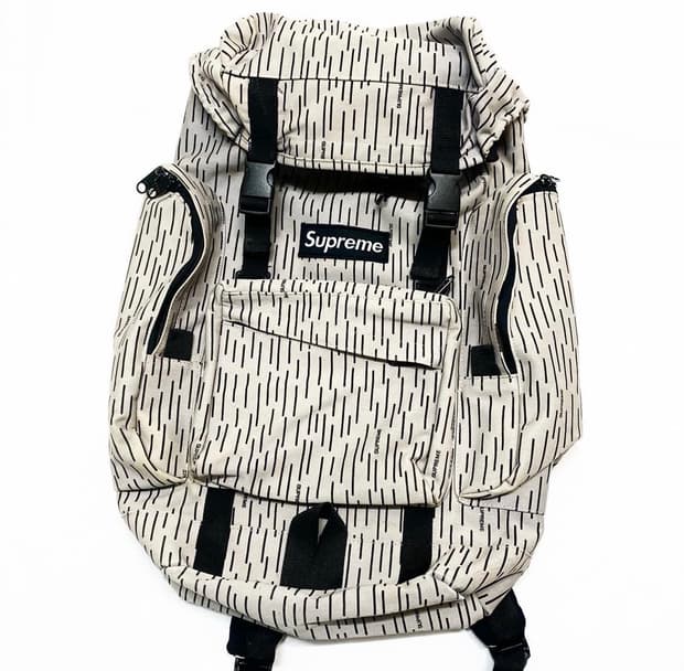 슈프림 03ss 레인드롭 카모 백팩