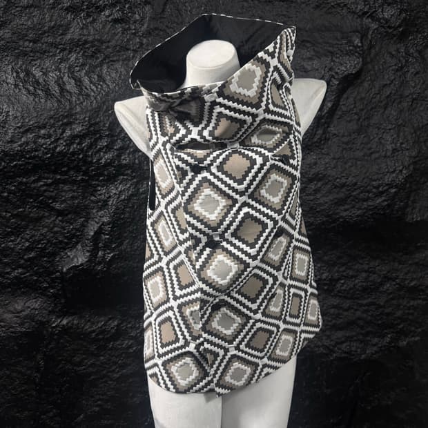 Issey Miyake Geometric High Neck Vest