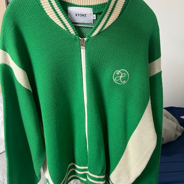 엑스톤즈 가디건