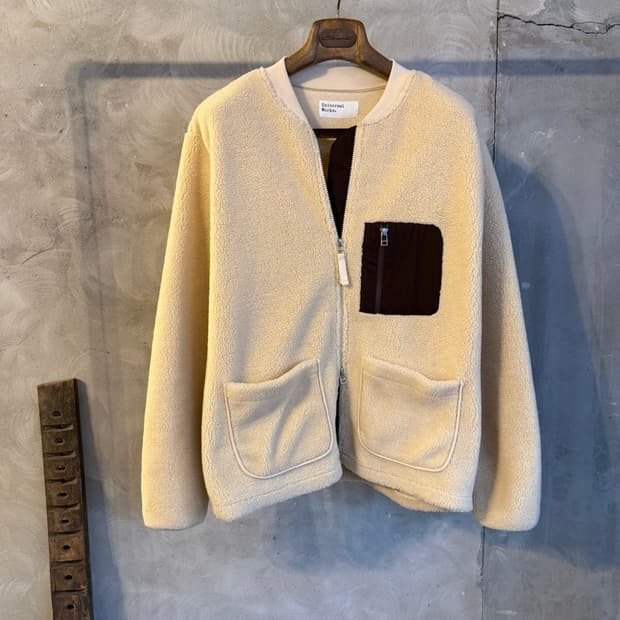 유니버셜웍스 플리스 자켓 남성100