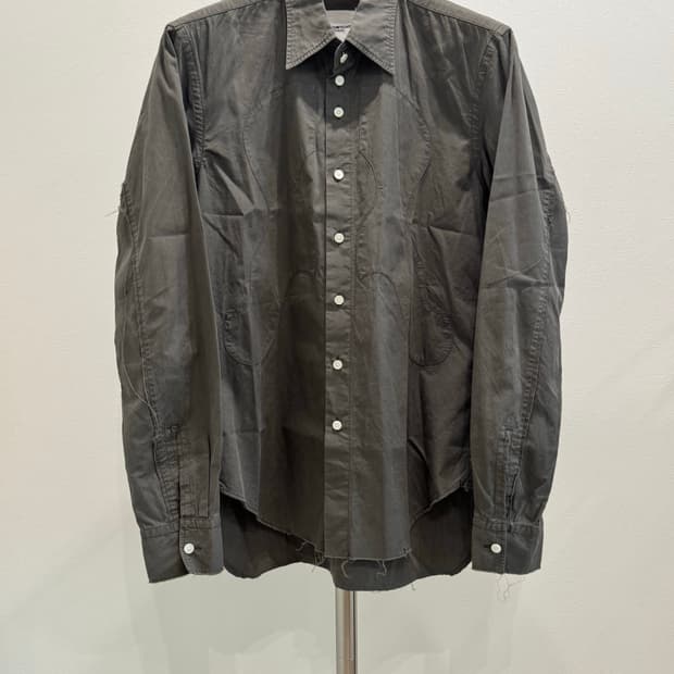 솔로이스트 실크 솔기 버튼업 셔츠