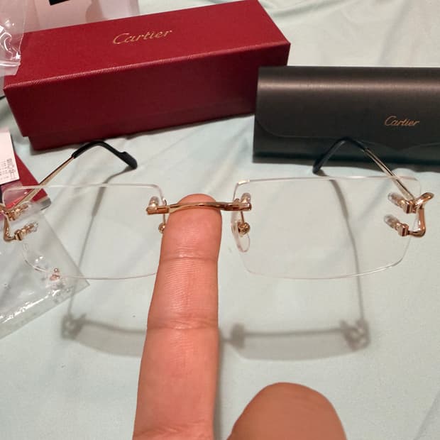 까르띠에 무테안경 CT488O