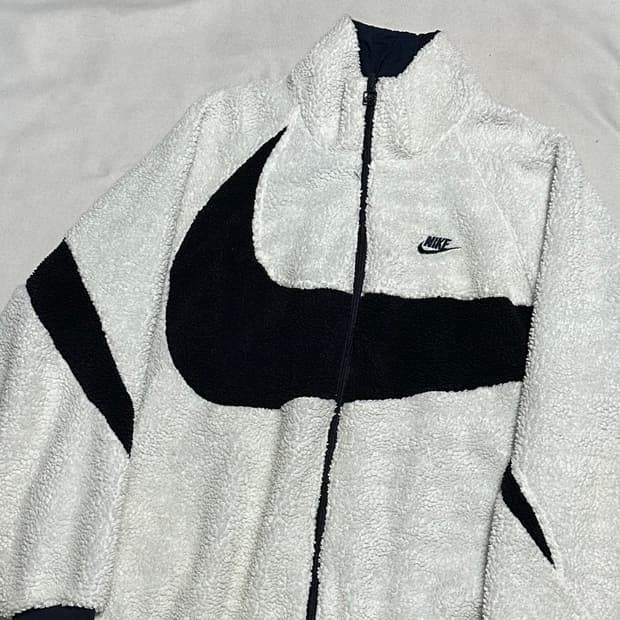 XL 나이키 빅스우시 리버시블 화이트 플리스