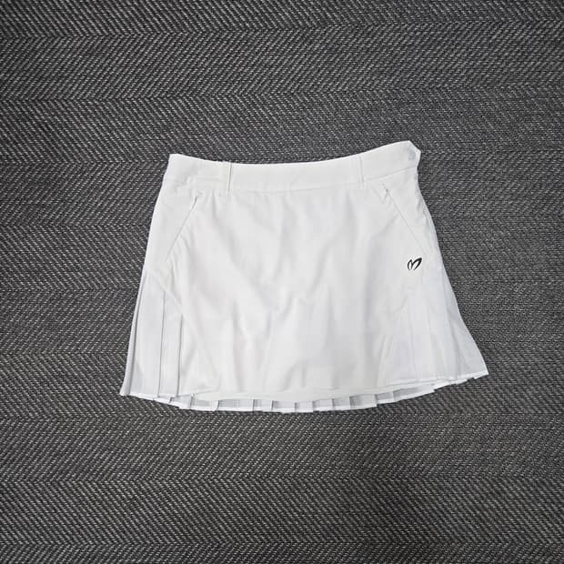 마스터바니에디션 화이트 플리츠 스커트