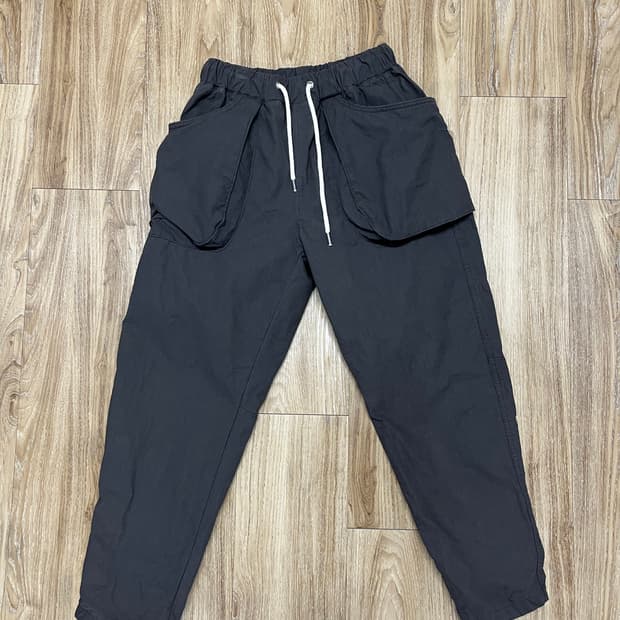 Highfive 입체포켓 팬츠