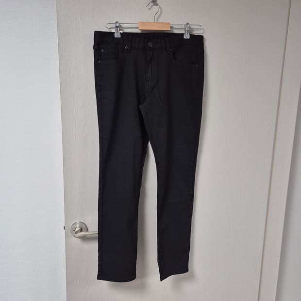 블랙진 32인치 (새상품)