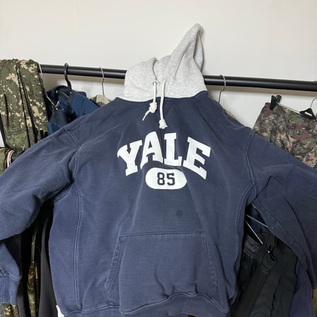 YALE 후드티 판매합니다