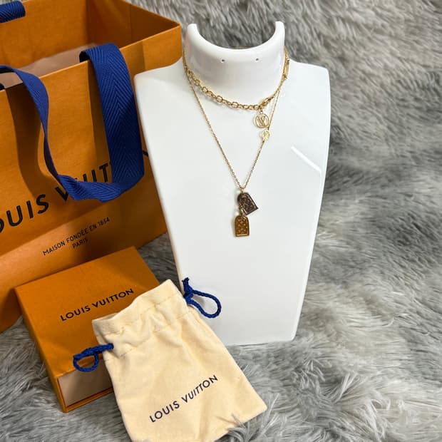 루이비통 나노그램 목걸이 풀구성품