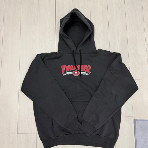 [L] 00‘s 빈티지 트래셔 20주년 후디