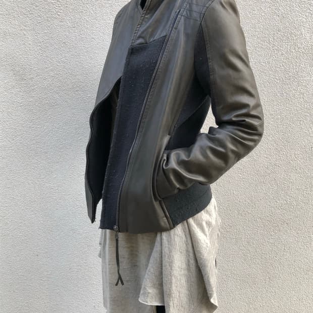 일라리아 니스트리 사선 램스킨 자켓