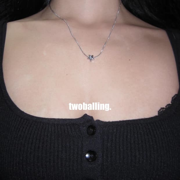TWOBALLING Twoball Star Necklace 투볼링별목걸이