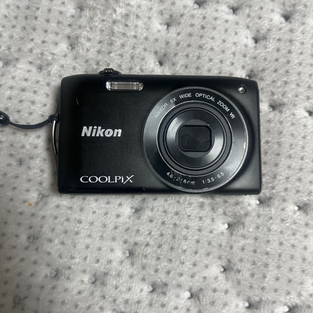 니콘 쿨픽스 S3300 디지털 카메라 블랙