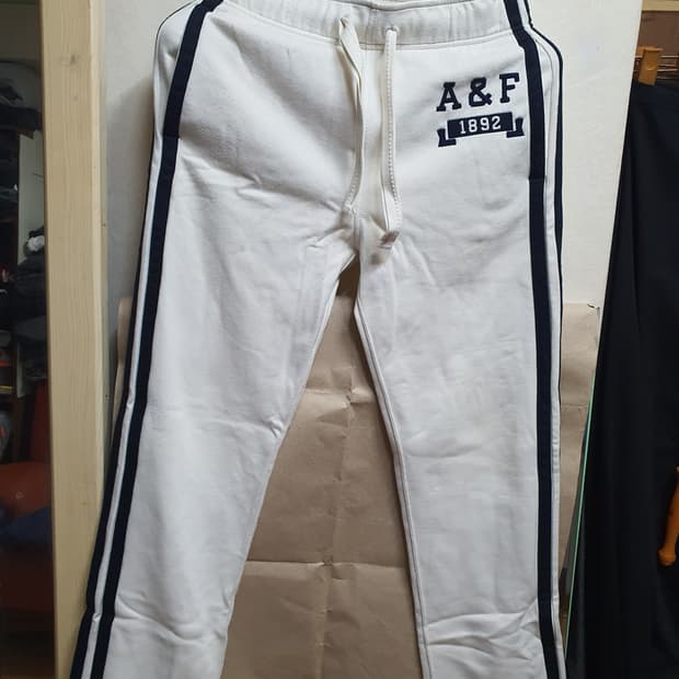 아베크롬비 트랙팬츠 XS