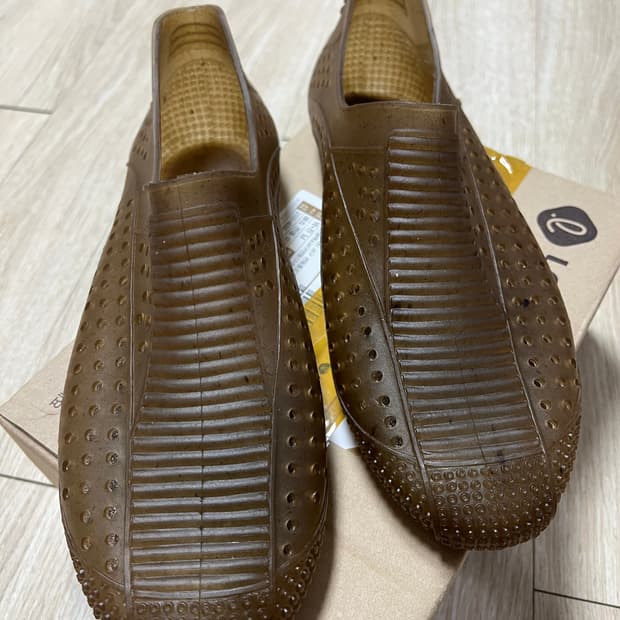 플라스티카나 Surfana 새제품 판매합니다.