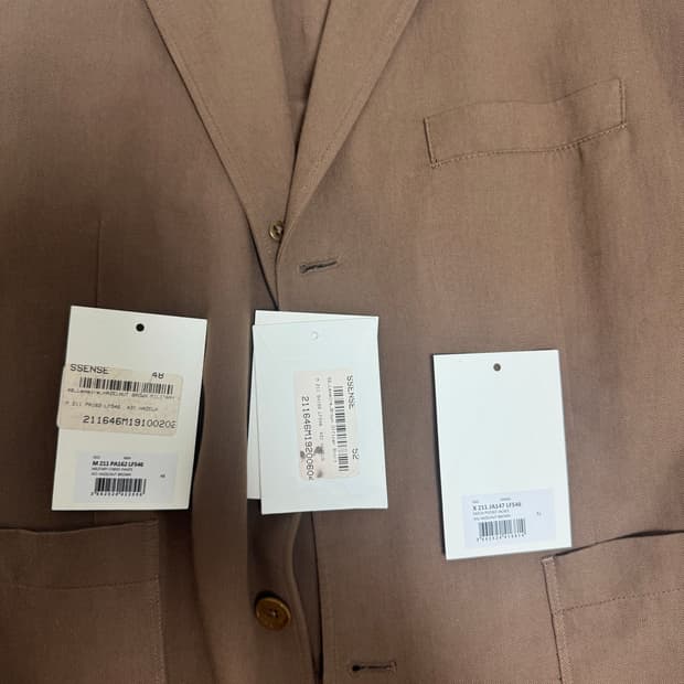 르메르 셋업 블레이져, 셔츠 , 팬츠 (헤이즐넛 색상)