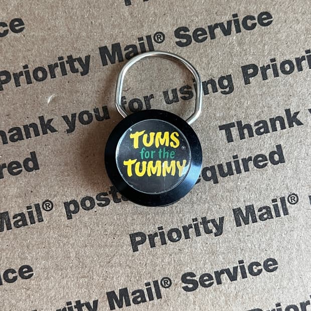 90s vtg TUMS for the TUMMY Keyring