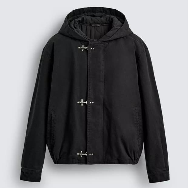 자라 토글 버튼 후드 점퍼 블랙