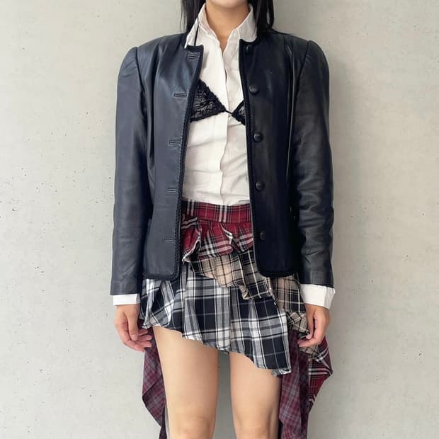 Black round neck button leather jacket