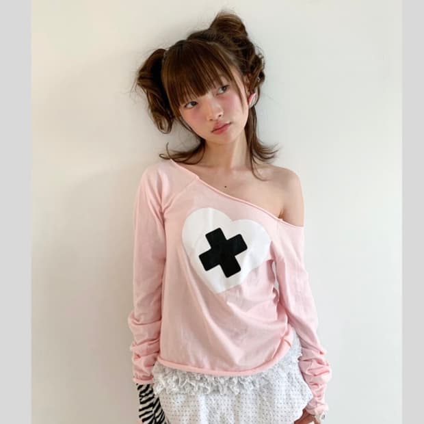 샵페어리 cross heart cut off t-shirt 일괄 판매