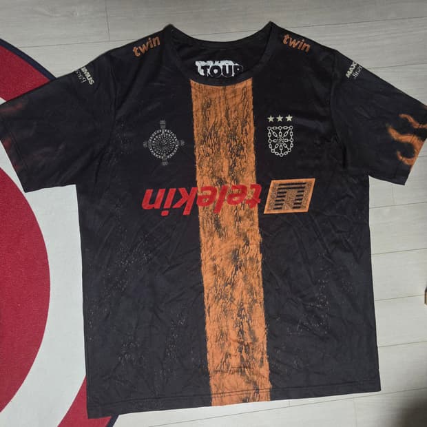 [L] 트래비스 스캇 캑터스잭 스페인 사커 저지 반팔 티셔츠